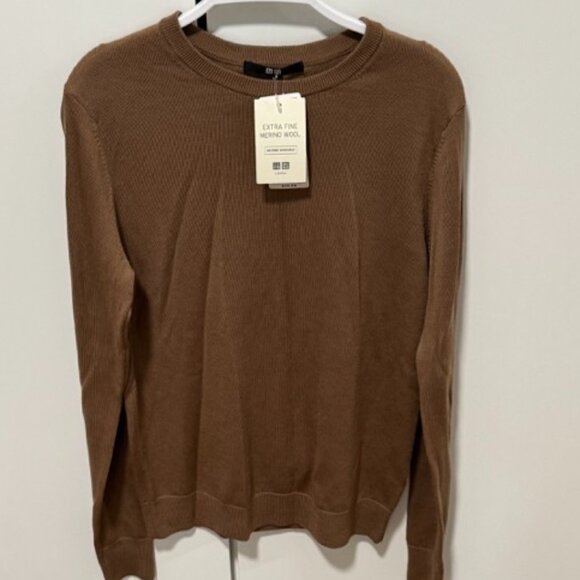 Uniqlo Sweaters - Uniqlo Merino Wool Sweater Crewneck Size S NWT